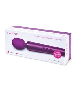 Le Wand Petite Rechargeable Massager – Cherry