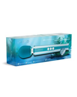 Le Wand Dive Submersible & Rechargeable Vibrating Massager – Blue